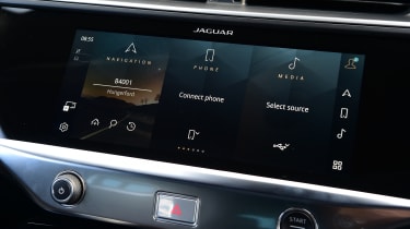 Jaguar I-Pace - Pivi Pro infotainment